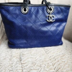 CHANEL Navy Quilted Leather Tote with Silver CC Charm